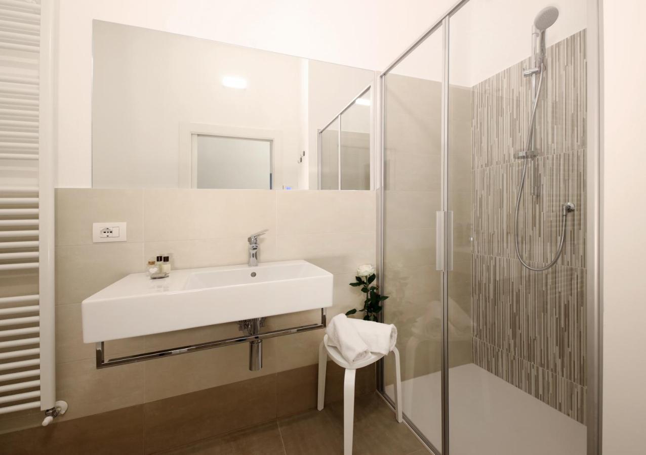 Palazzo Riccamboni Apartment Riva del Garda Luaran gambar