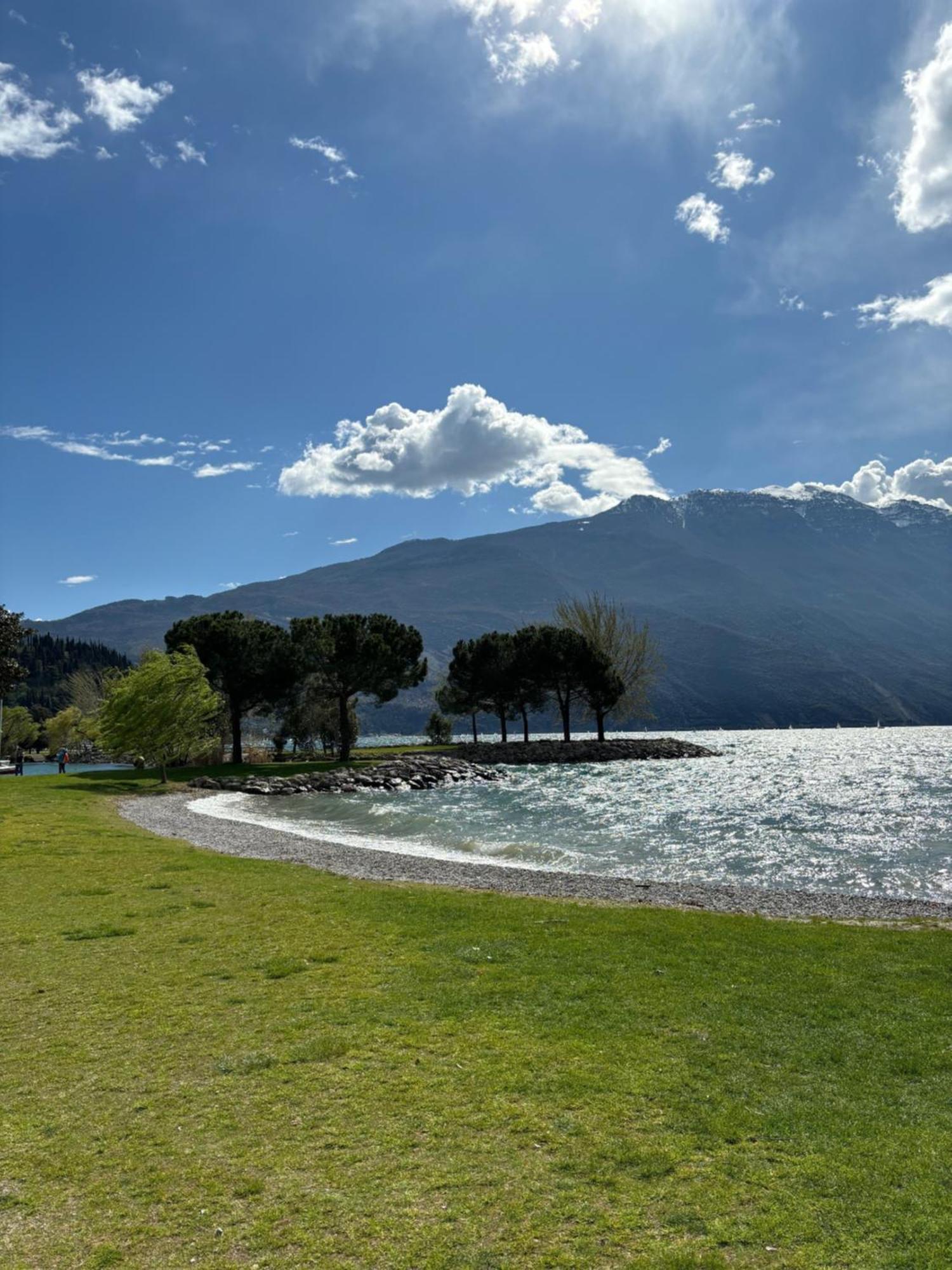 Palazzo Riccamboni Apartment Riva del Garda Luaran gambar