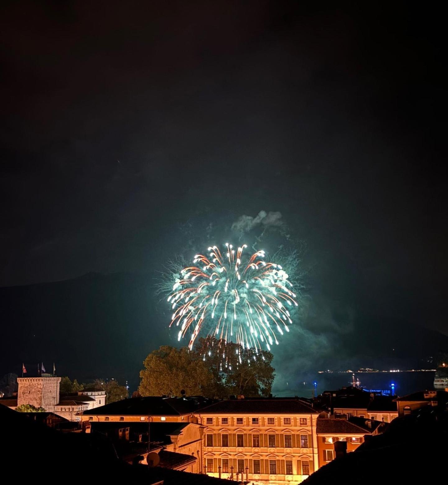 Palazzo Riccamboni Apartment Riva del Garda Luaran gambar