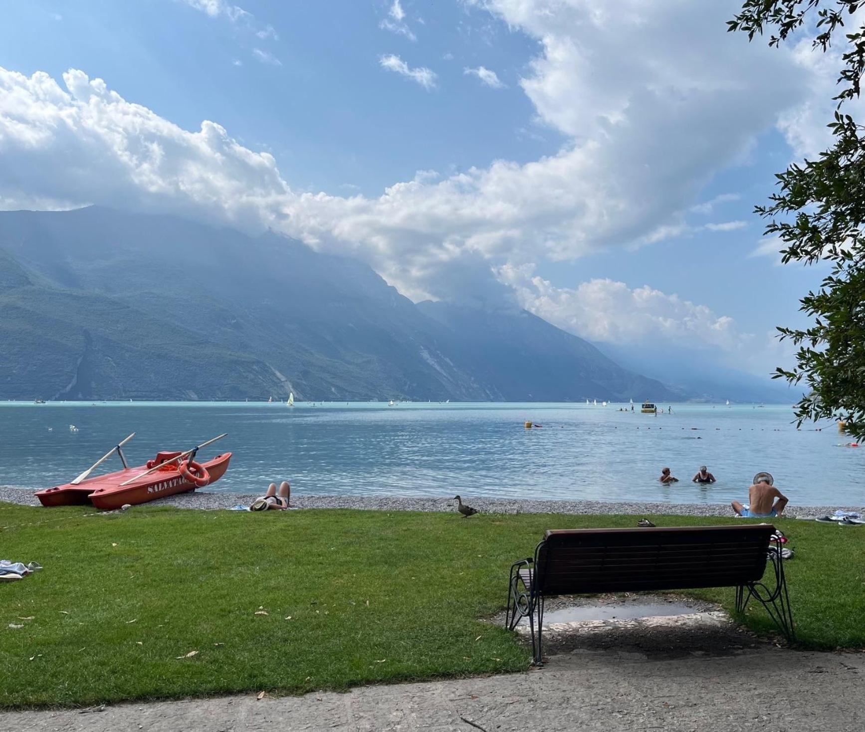 Palazzo Riccamboni Apartment Riva del Garda Luaran gambar